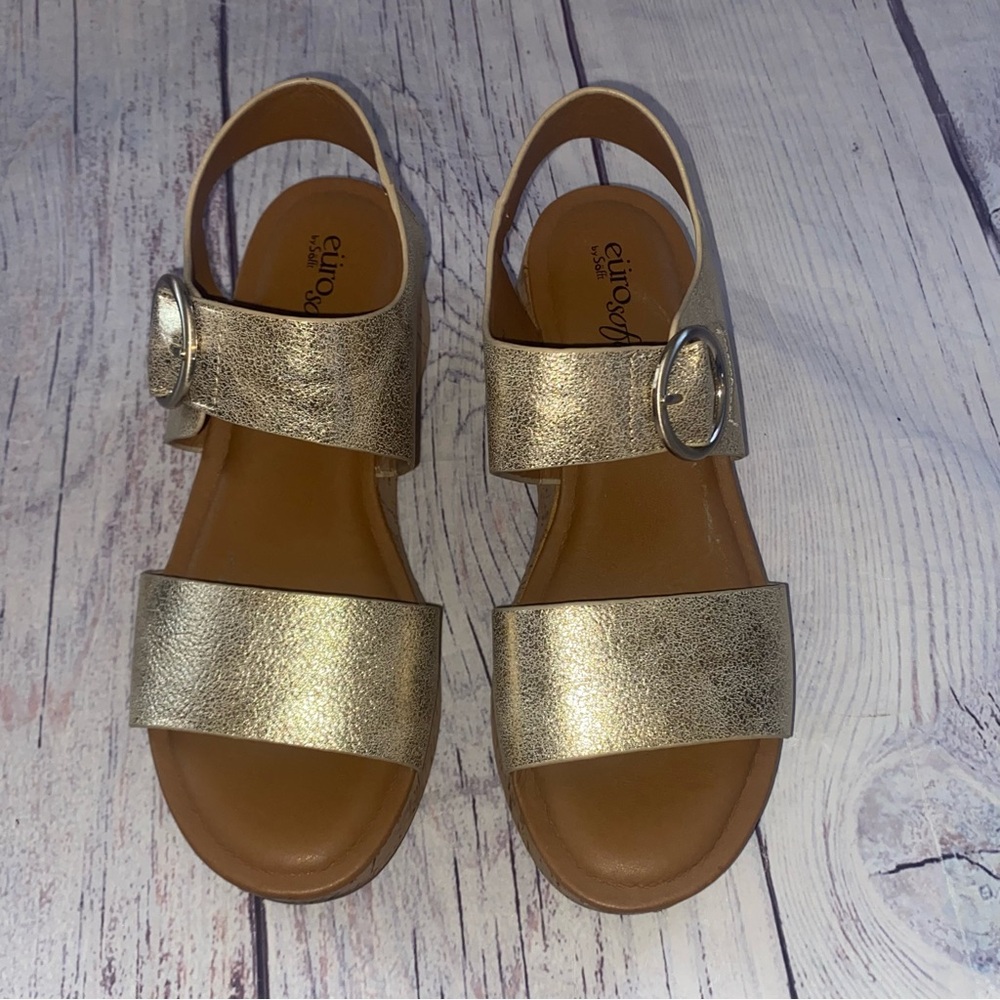 EuroSoft Finnly Womens Gold Metallic Leather Wedge Sandal Size 7.5 Sofft - Picture 3 of 10